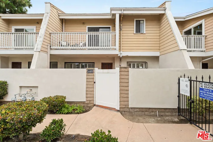 14468 Yukon Avenue, Hawthorne, California 90250