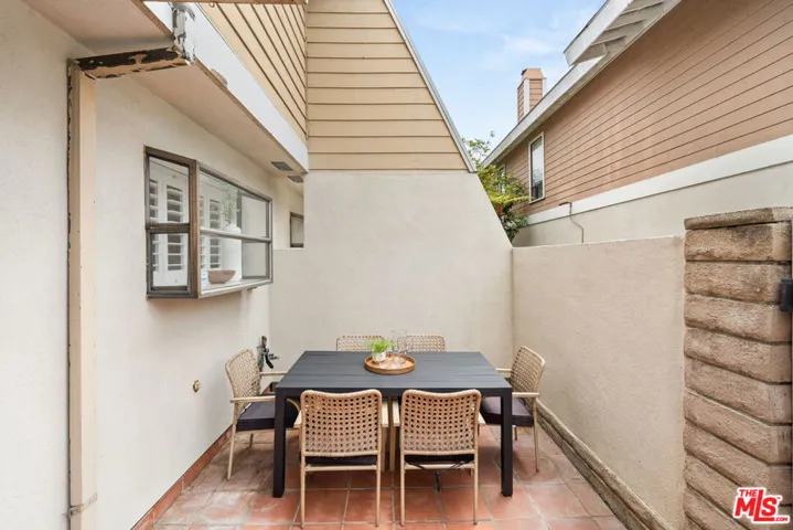 14468 Yukon Avenue, Hawthorne, California 90250