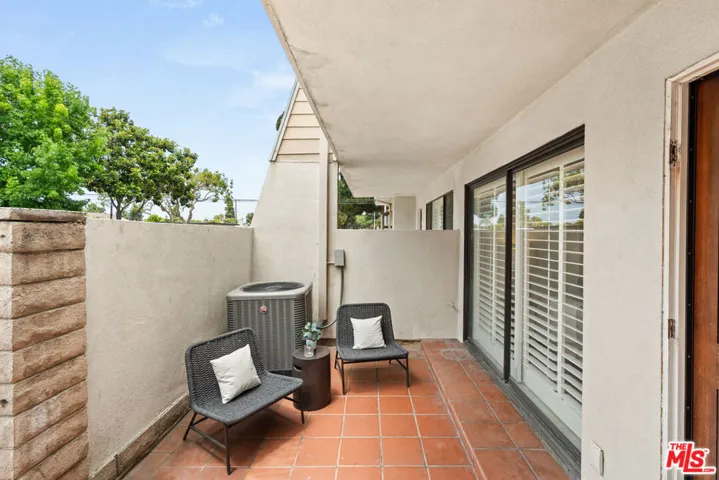 14468 Yukon Avenue, Hawthorne, California 90250