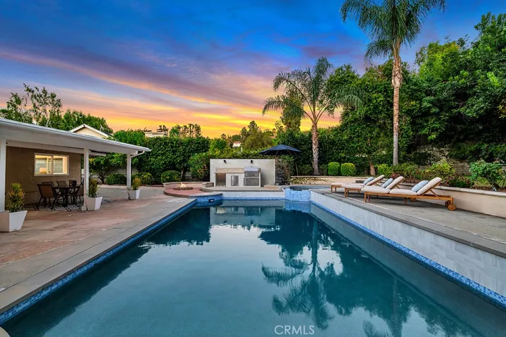 4540 Del Moreno Drive, Woodland Hills, California 91364