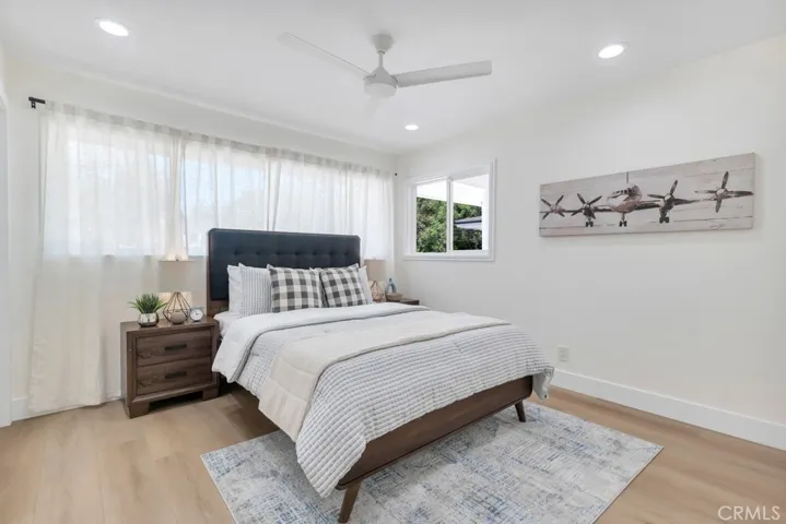 4540 Del Moreno Drive, Woodland Hills, California 91364