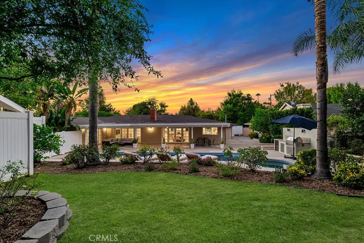 4540 Del Moreno Drive, Woodland Hills, California 91364