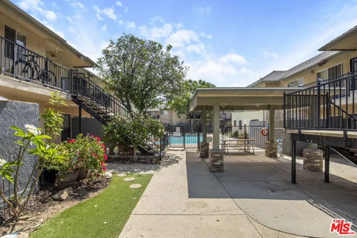 1429 N Grove Avenue, Ontario, California 91764