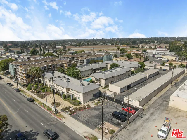 1429 N Grove Avenue, Ontario, California 91764