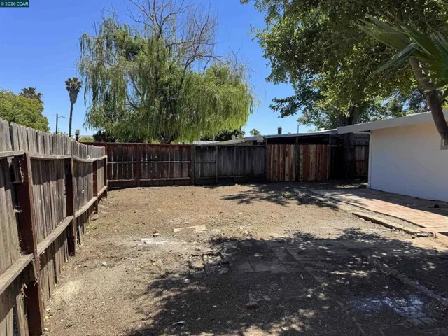 1190 1st Street, Fairfield, California 94533-4730