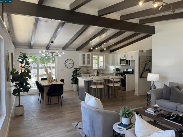 1190 1st Street, Fairfield, California 94533-4730