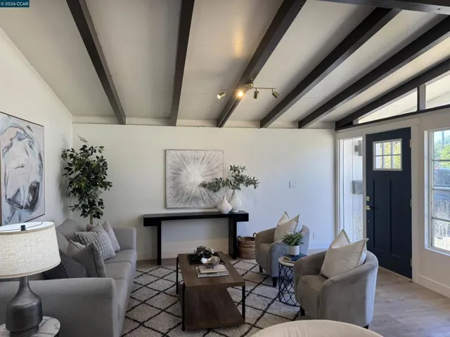 1190 1st Street, Fairfield, California 94533-4730