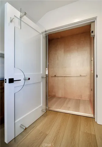 Elevator