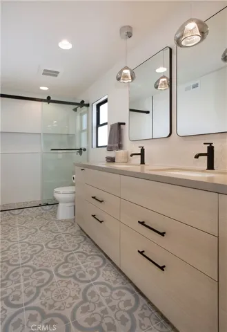 203 21st, Huntington Beach, California 92648