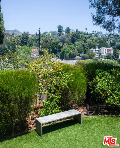 3209 Bennett Drive, Los Angeles, California 90068
