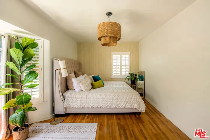 3209 Bennett Drive, Los Angeles, California 90068