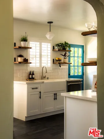 3209 Bennett Drive, Los Angeles, California 90068
