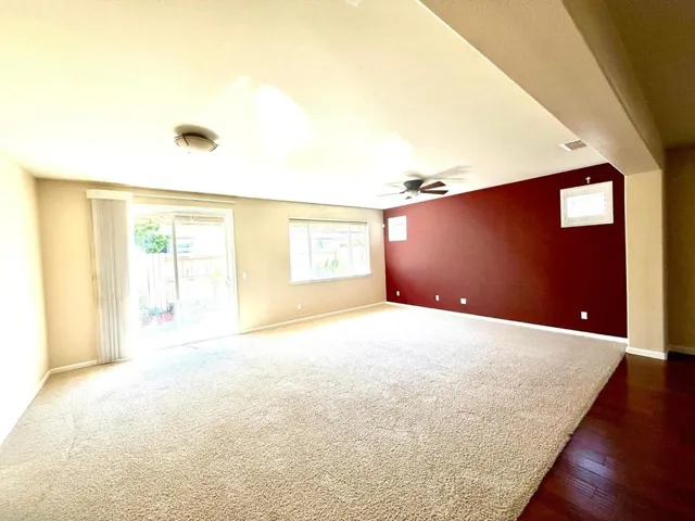9946 Hatherton Way, Elk Grove, California 95757