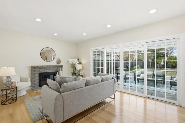 4513 Birchwood Court, Union City, California 94587