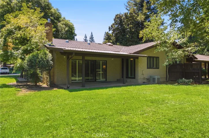 Backyard with covered​​‌​​​​‌​​‌‌​​‌​​​‌‌​​​‌​​‌‌​​‌‌​​‌‌​​​​ patio