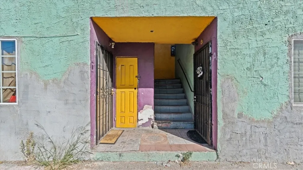 1362 E 20th Street, Los Angeles, California 90011 — photo 4