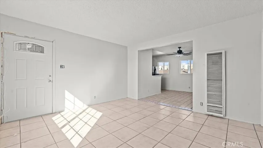 1362 E 20th Street, Los Angeles, California 90011