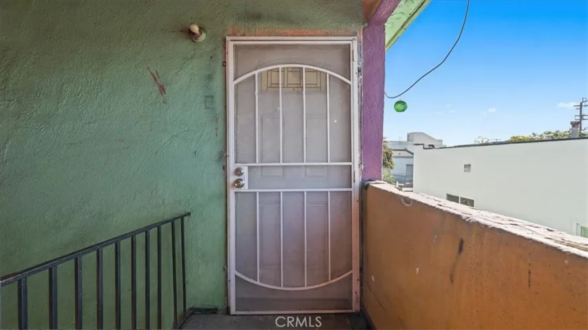 1362 E 20th Street, Los Angeles, California 90011