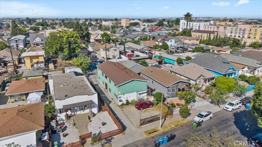 1362 E 20th Street, Los Angeles, California 90011