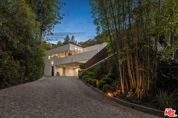 2557 Greenvalley Road, Los Angeles, California 90046