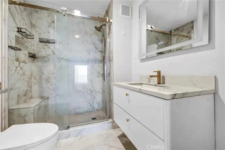 1360 Baja Street A, Laguna Beach, California 92651