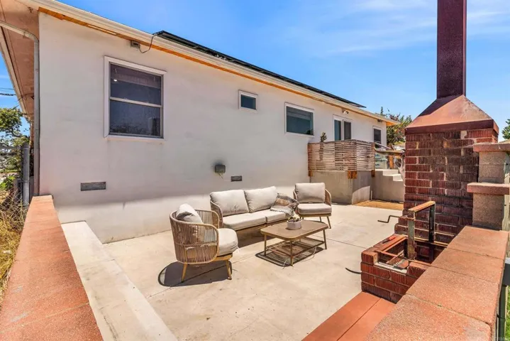 566 1st Avenue, Chula Vista, California 91910