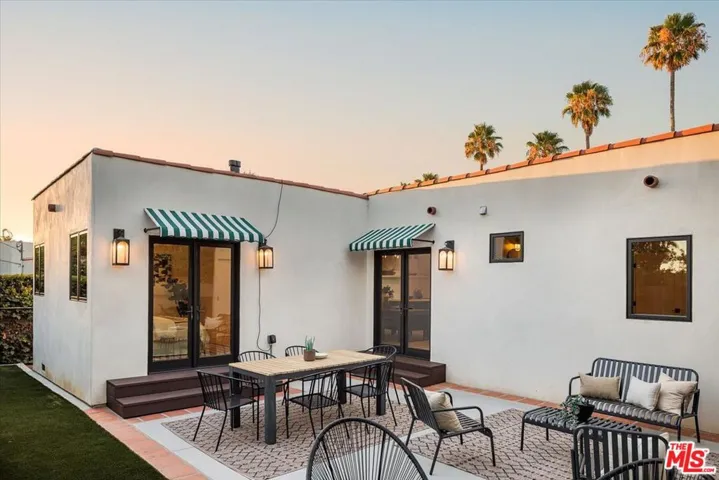 1565 Murray Circle, Los Angeles, California 90026