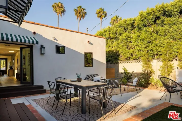 1565 Murray Circle, Los Angeles, California 90026