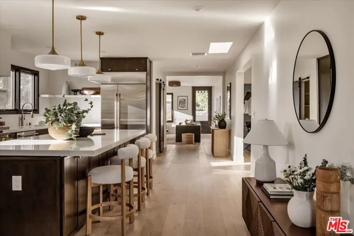 1565 Murray Circle, Los Angeles, California 90026