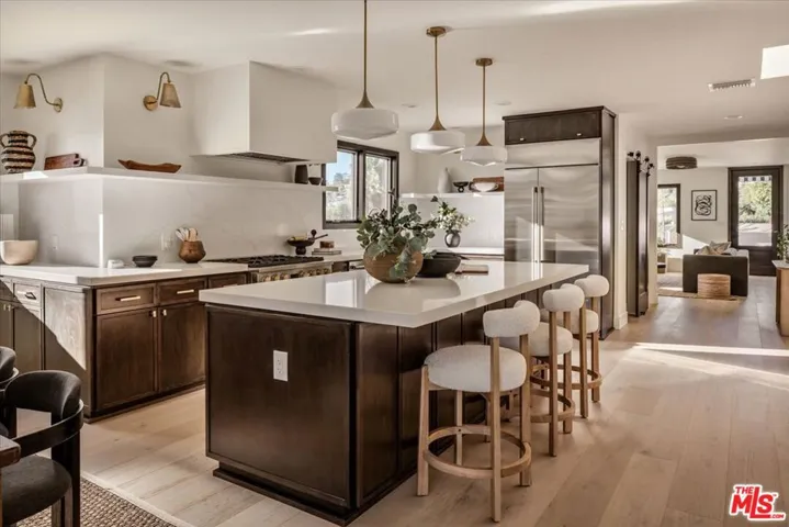 1565 Murray Circle, Los Angeles, California 90026