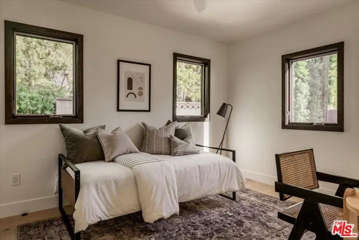 1565 Murray Circle, Los Angeles, California 90026