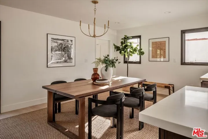 1565 Murray Circle, Los Angeles, California 90026
