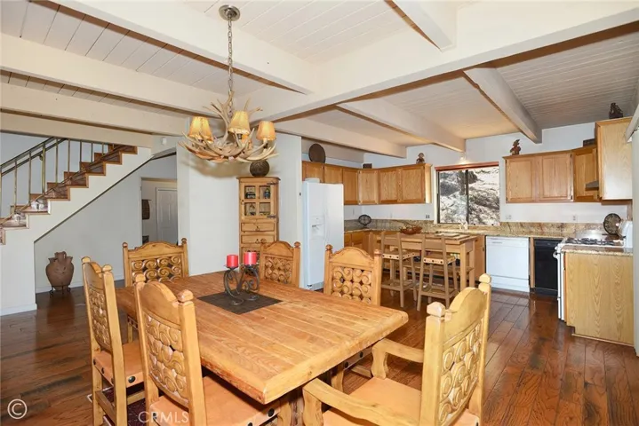 2027 Ivory Lane, Pine Mountain Club, California 93222