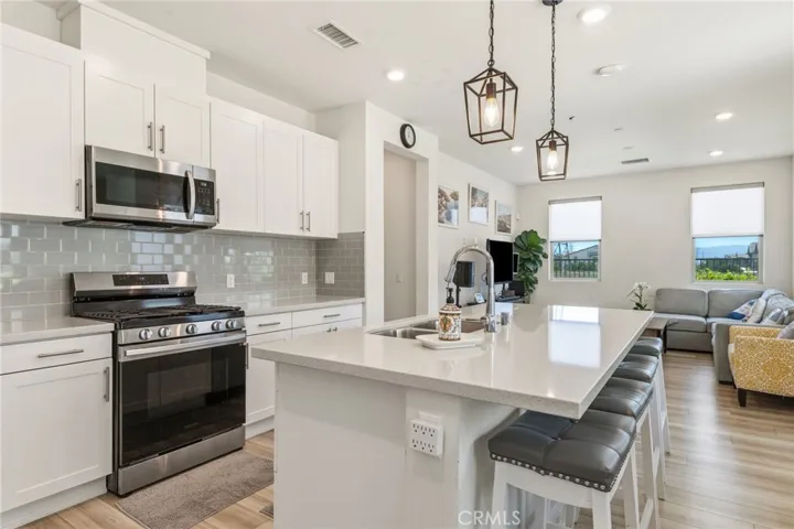 3560 E Peckham Paseo 1, Ontario, California 91761