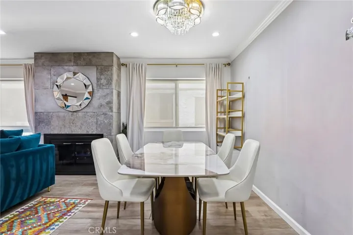 1221 N Kings, West Hollywood, California 90069