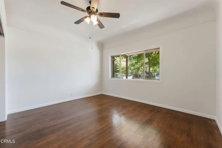 12-1128 Fremont Ave-12