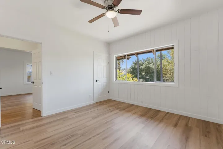 22-1128 Fremont Ave-23