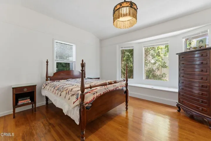 10-1128 Fremont Ave-10