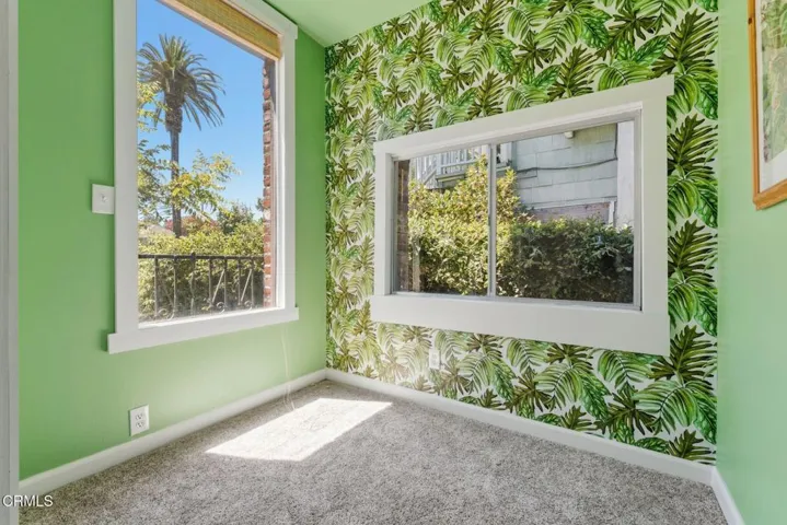 4-1128 Fremont Ave-8