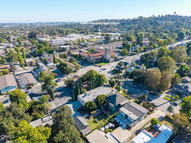 35-1128 Fremont Ave-53