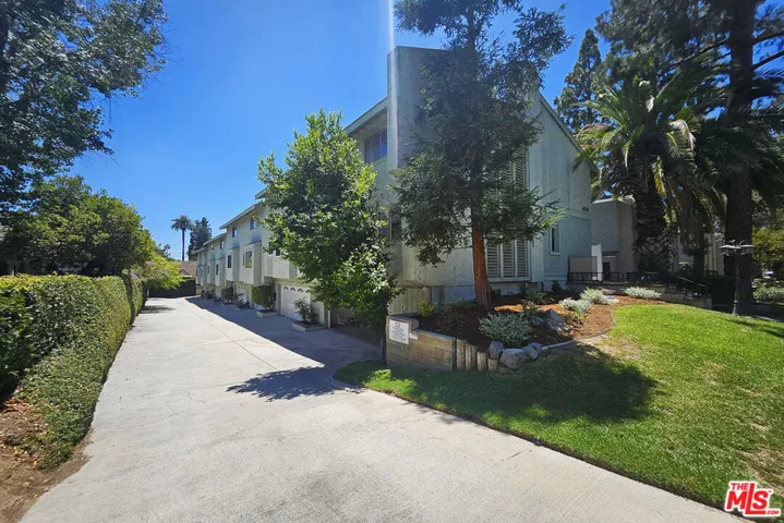 1454 E Orange Grove Boulevard 1, Pasadena, California 91104