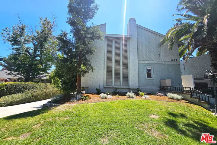 1454 E Orange Grove Boulevard 1, Pasadena, California 91104