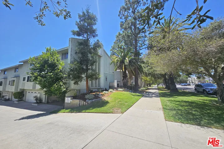 1454 E Orange Grove Boulevard 1, Pasadena, California 91104