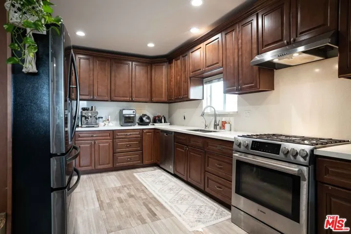 306 E 36th Street, Los Angeles, California 90011