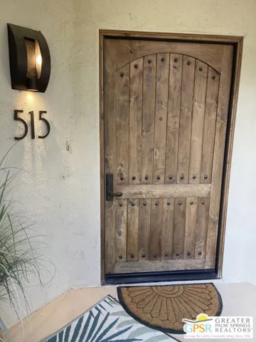 515 Desert Lakes Drive