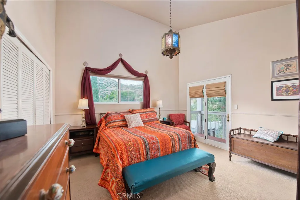 Primary with high ceilings