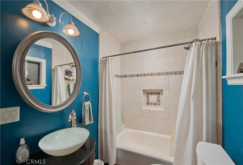 Downstairs bathroom