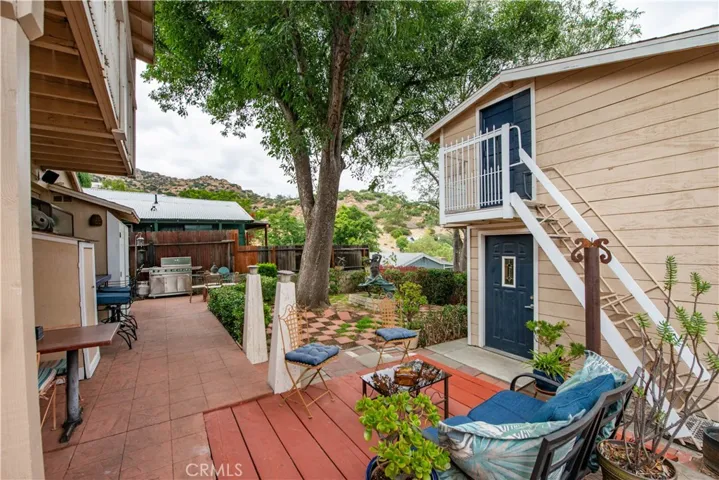 9516 Dennis, Chatsworth, California 91311