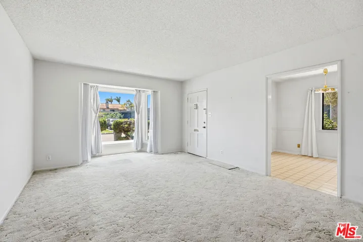 12841 Bonaparte Avenue, Los Angeles, California 90066
