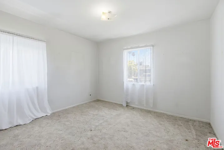 12841 Bonaparte Avenue, Los Angeles, California 90066